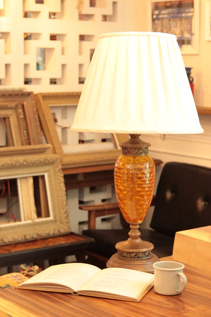 Umber glass table lamp