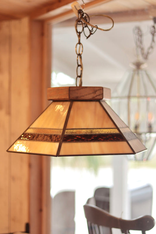 Pendant light