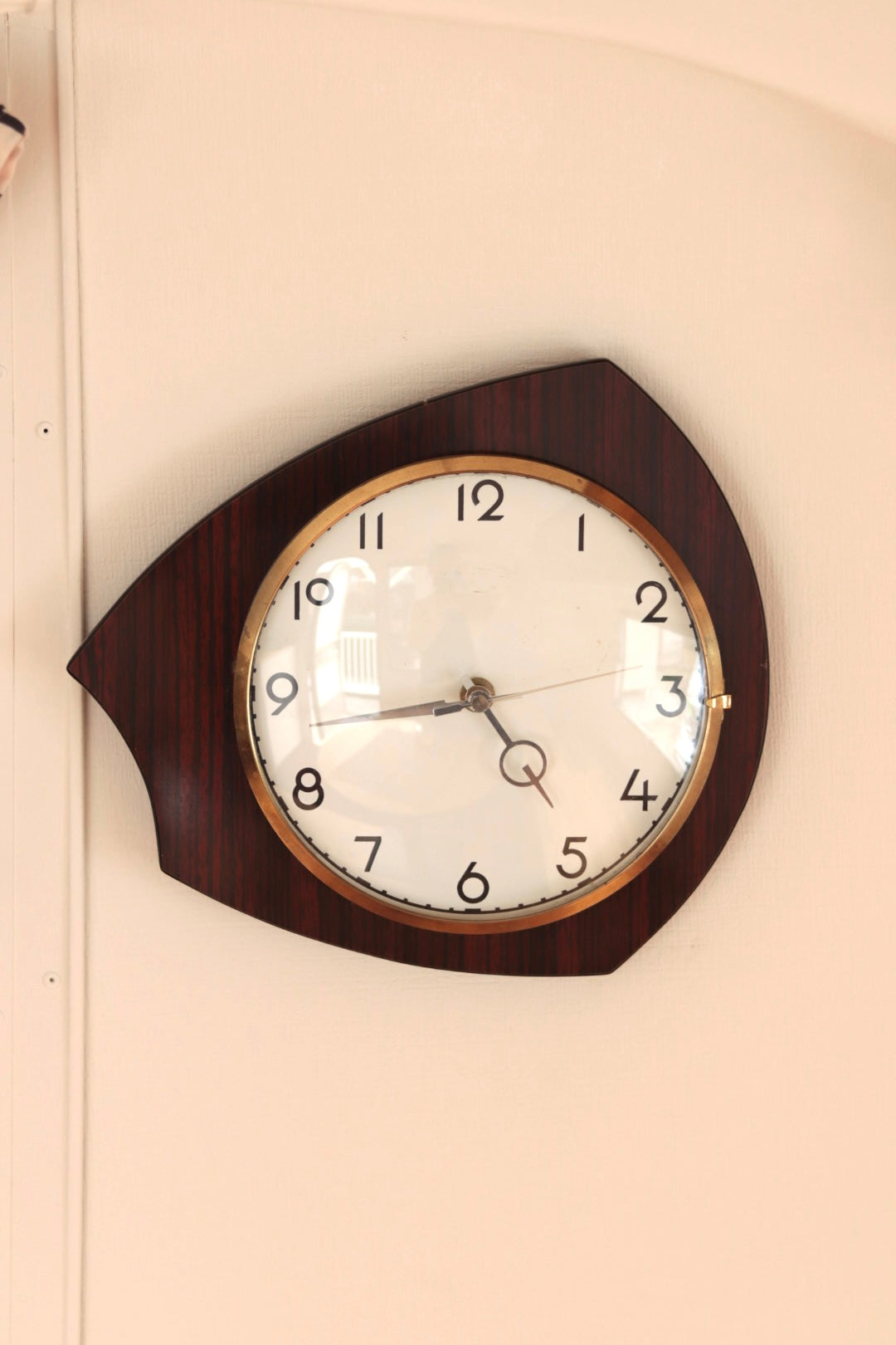 Wall clock